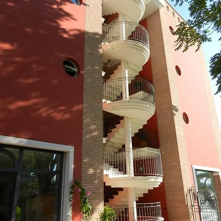 Xenia Hotel apartamentowy *