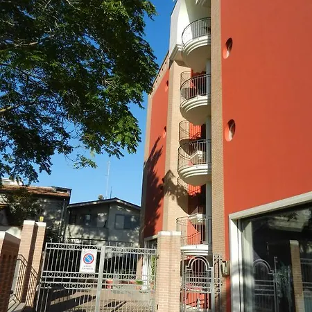 Xenia Aparthotel Alba Adriatica